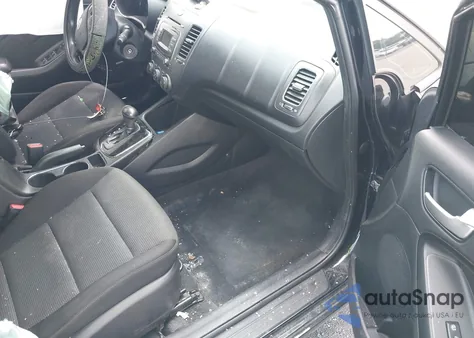 2017 Kia Forte Lx из США, поврежденный, VIN 3KPFK4A70HE087151